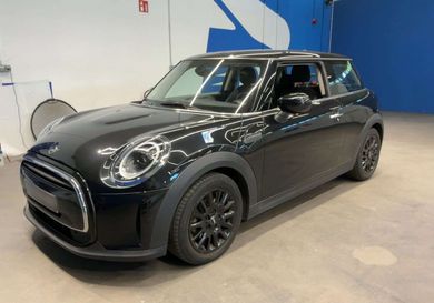 MINI ONE, 2022
