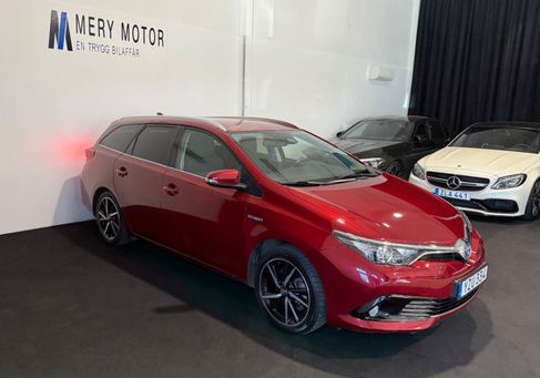 Toyota Auris Touring Sports, 2017