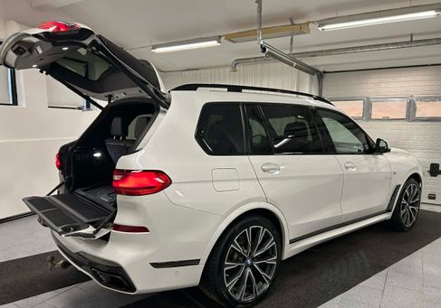 BMW X7, 2021