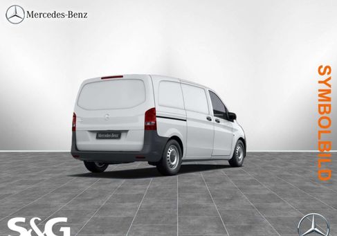 Mercedes-Benz Vito, 2023 3
