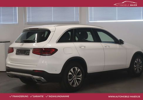 Mercedes-Benz GLC 200, 2022
