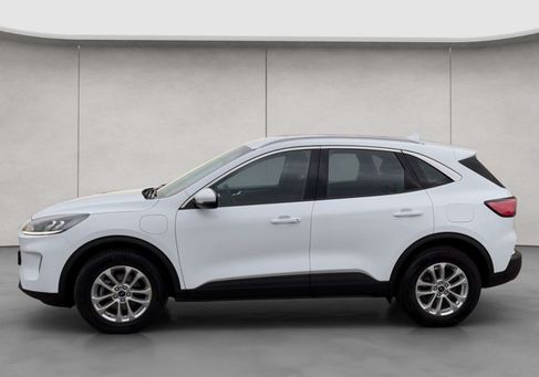 Ford Kuga, 2022
