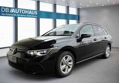 Volkswagen Golf, 2024