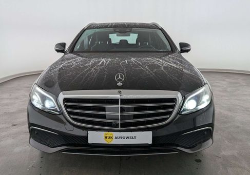 Mercedes-Benz E 200, 2018 2
