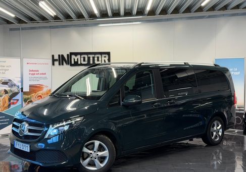 Mercedes-Benz V 220, 2023
