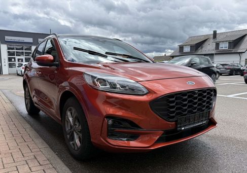 Ford Kuga, 2021