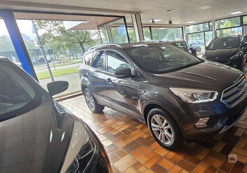 Ford Kuga, 2019