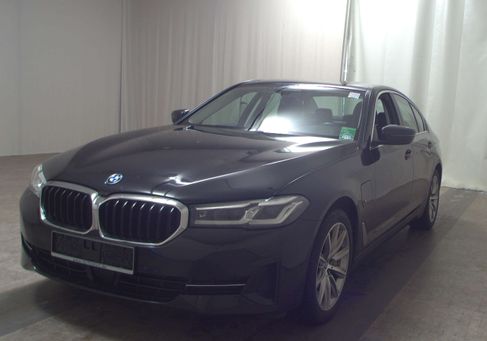 BMW 545, 2021