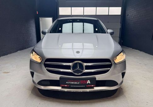 Mercedes-Benz B 180, 2019