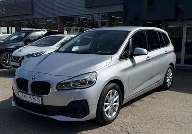 BMW 216, 2020