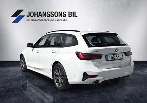 BMW 320, 2022