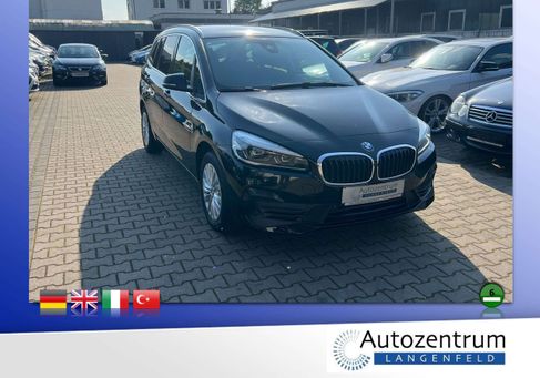 BMW 218, 2019 3