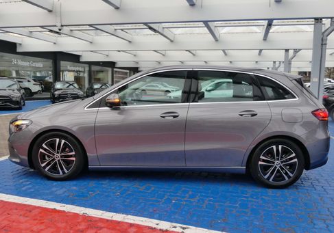 Mercedes-Benz B 180, 2024
