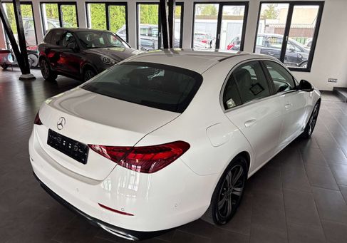 Mercedes-Benz C 200, 2022 3