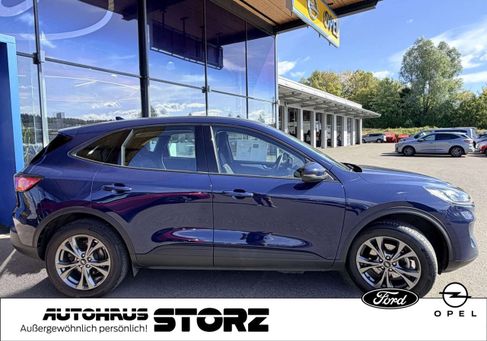 Ford Kuga, 2022
