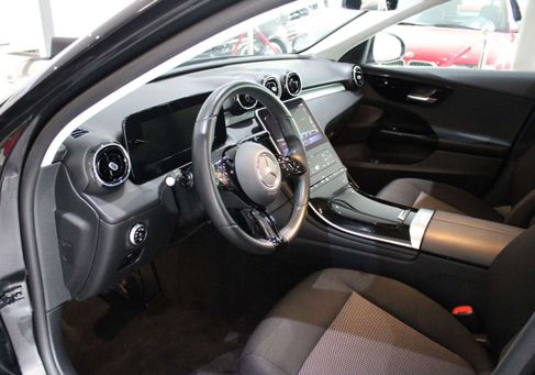 Mercedes-Benz C 200, 2022