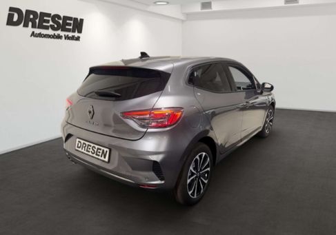 Renault Clio, 2025