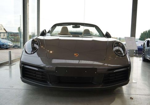 Porsche 992, 2021