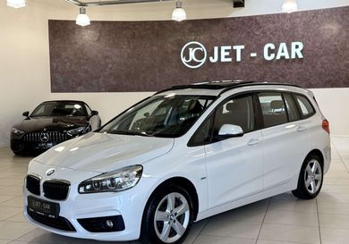 BMW 218, 2018