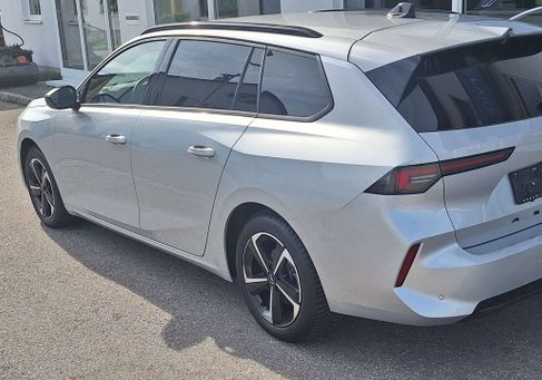 Opel Astra, 2024