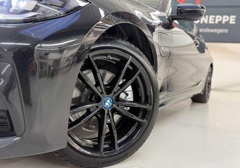 BMW 3 Serija, 2022