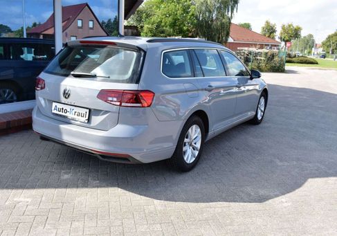 Volkswagen Passat Variant, 2022 3