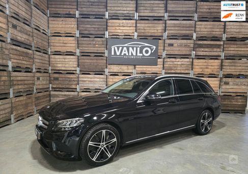 Mercedes-Benz C 300, 2020