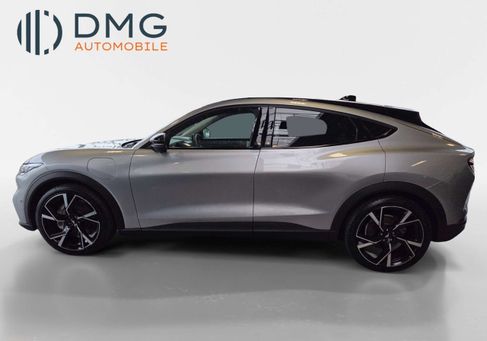 Ford Mustang Mach-E, 2022