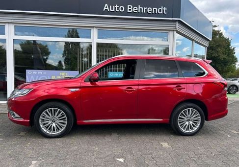 Mitsubishi Outlander, 2020