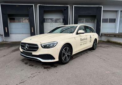 Mercedes-Benz E 200, 2023