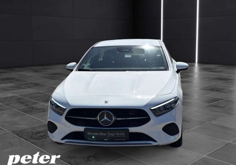 Mercedes-Benz A 250, 2025