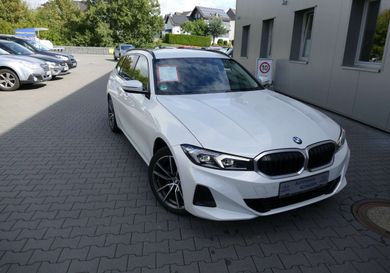 BMW 318, 2023