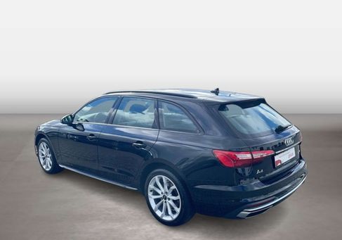 Audi A4, 2022