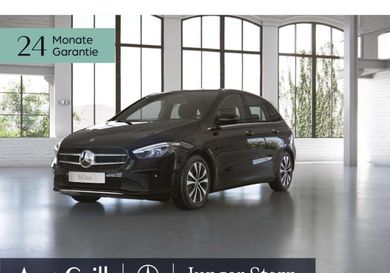 Mercedes-Benz B 220, 2022