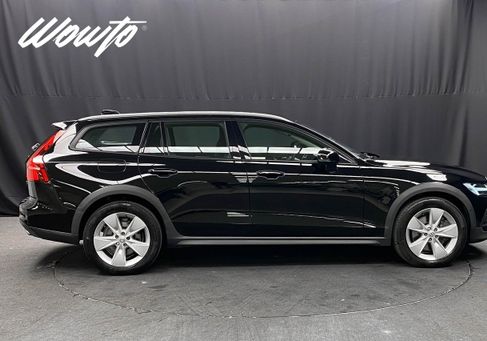 Volvo V60 Cross Country, 2020
