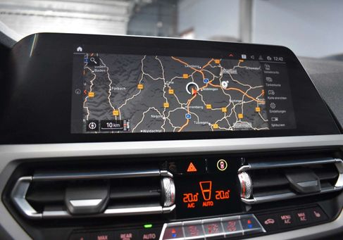 BMW 320, 2020 3