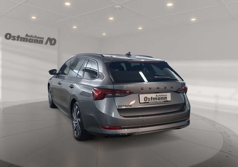 Skoda Octavia, 2023 3