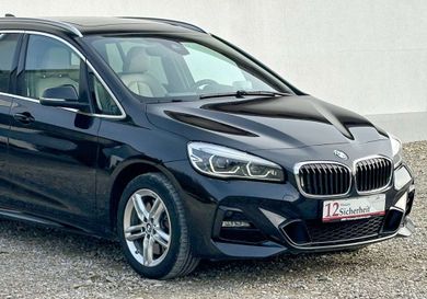 BMW 220, 2020