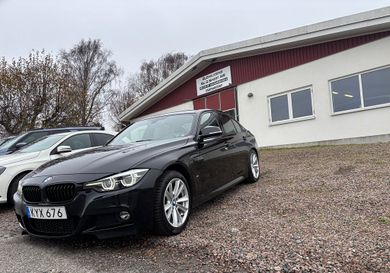 BMW 330, 2018