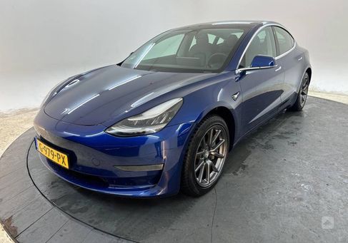 Tesla Model 3, 2019