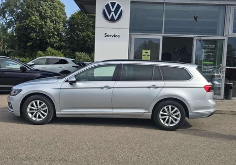 Volkswagen Passat Variant, 2023 2