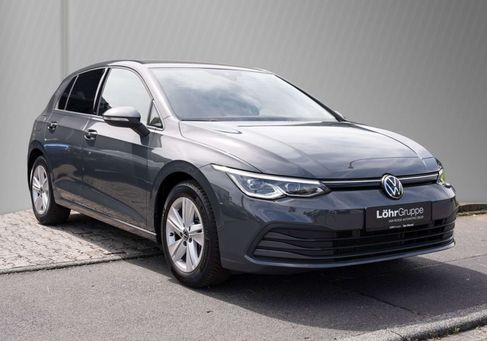 Volkswagen Golf, 2022