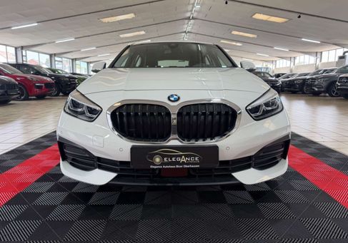 BMW 118, 2023 3