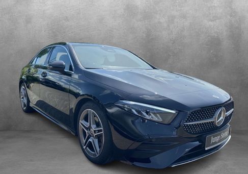 Mercedes-Benz A 180, 2025