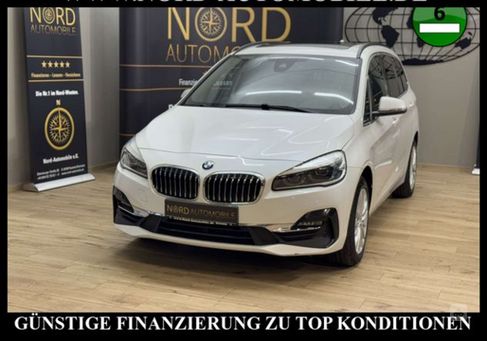 BMW 216, 2019