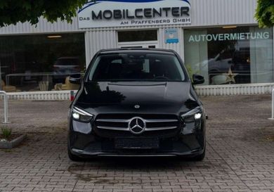 Mercedes-Benz B 200, 2020