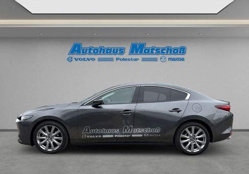 Mazda 3, 2026