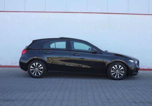 Mercedes-Benz A 160, 2021