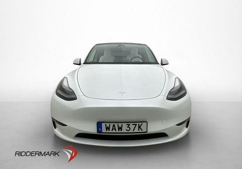 Tesla Model Y, 2023 3
