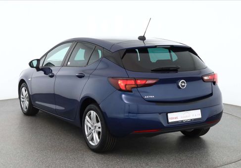 Opel Astra, 2021